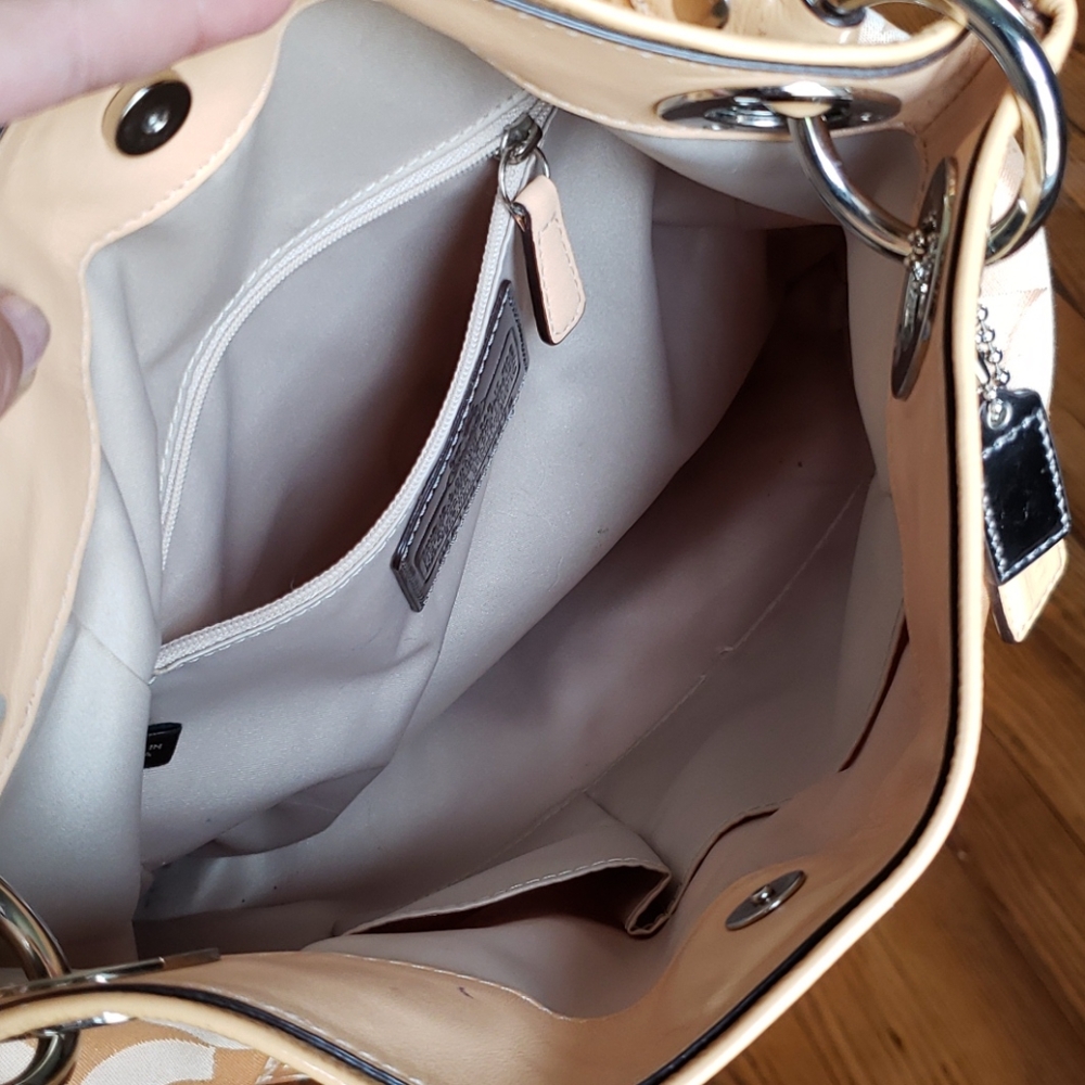 Coach Purse - Picture 6 of 6